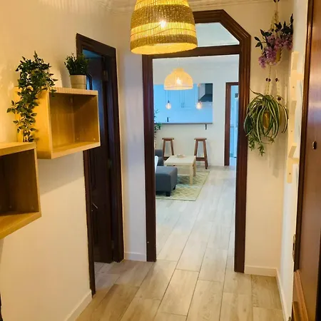 Apartamento Piso Centrico En Y Cerca De La Playa *