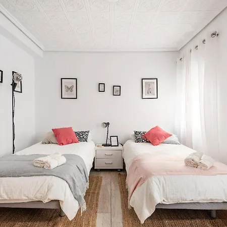 Apartamento Piso Centrico En Y Cerca De La Playa Valencia